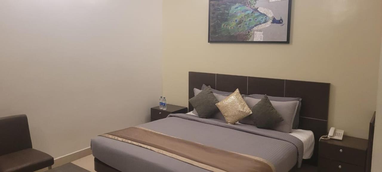 B8 Hotel Chennai Esterno foto