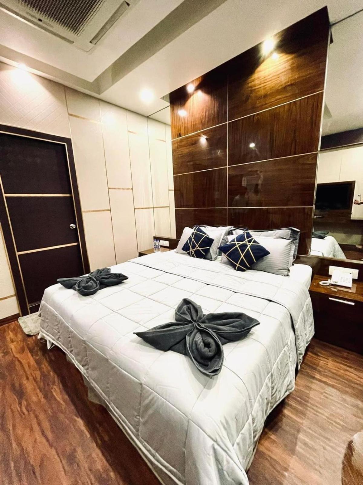 B8 Hotel Chennai Esterno foto
